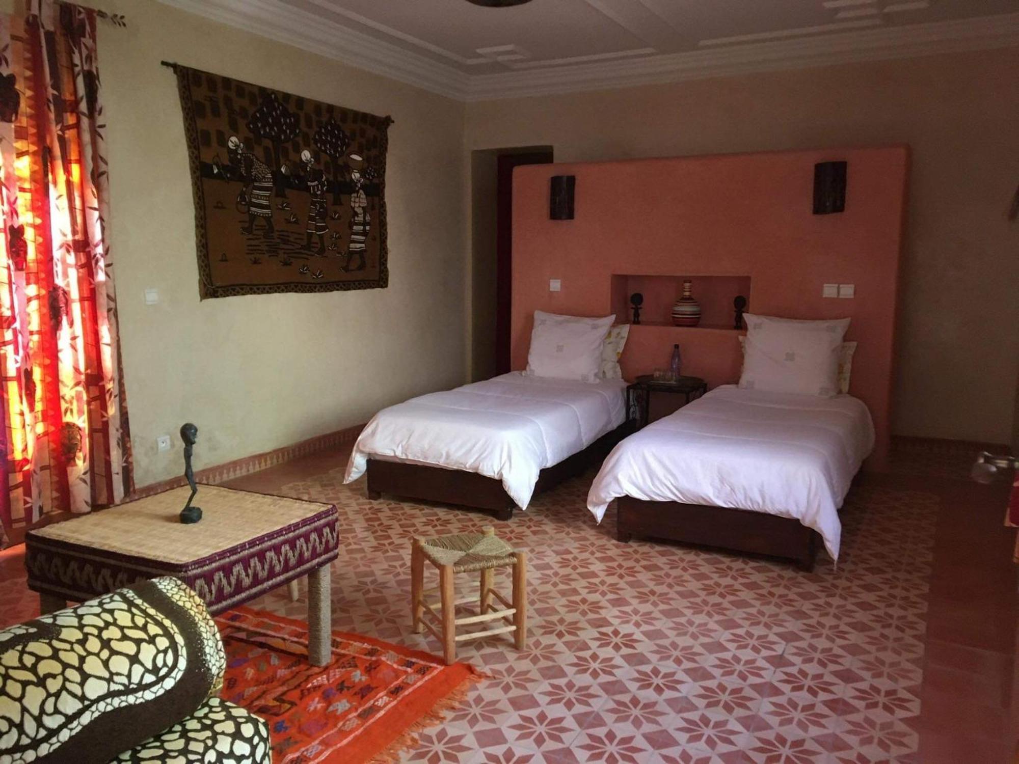 אסאוירה Chateau D'Orient מראה חיצוני תמונה